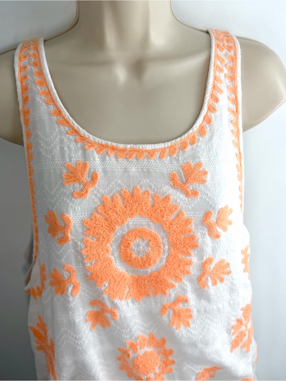 Urban Outfitters Embroidered Sleeveless White Boho Festival Dress - Picture 4 of 10